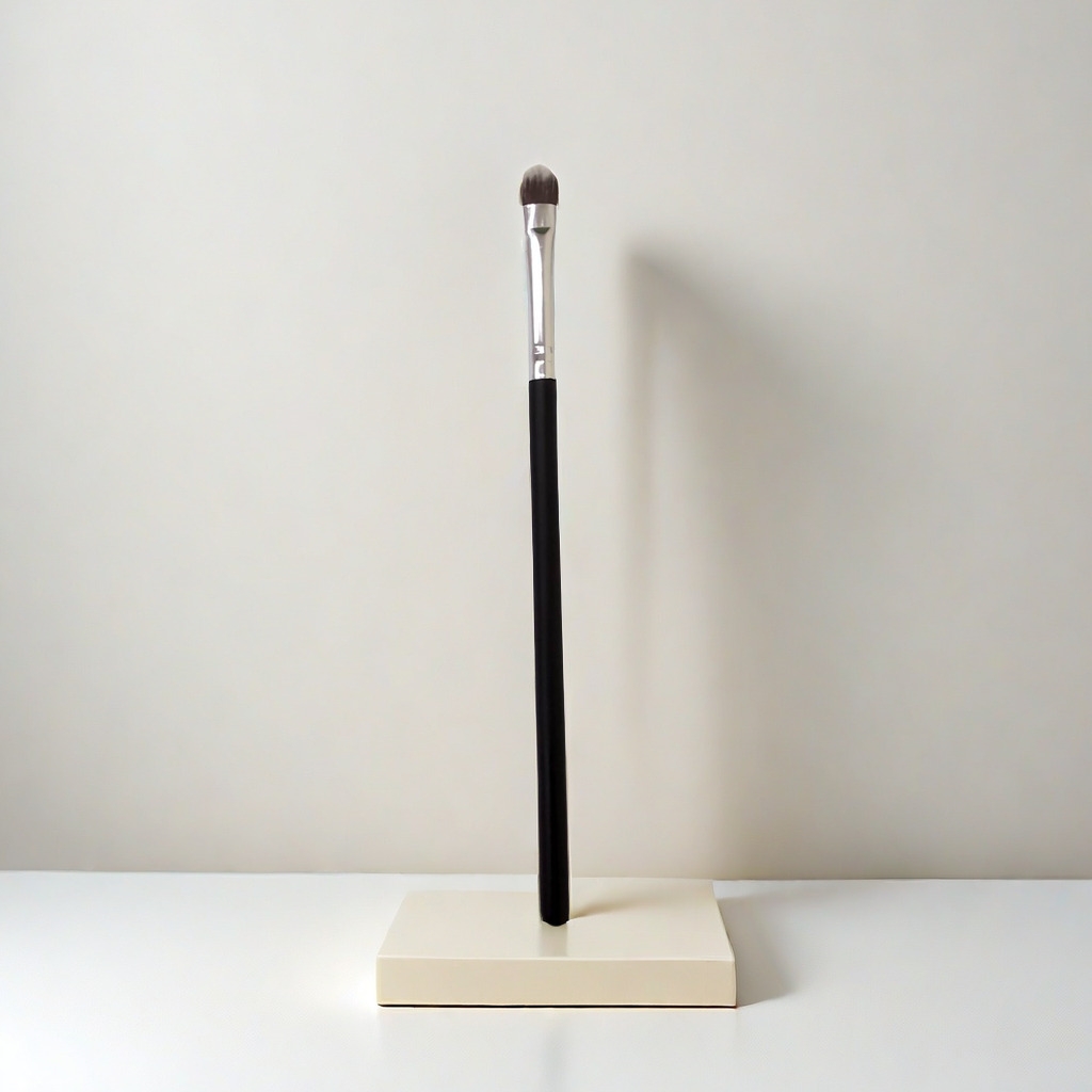 【特價商品】Xingxiang形向 眼影刷中 R-018